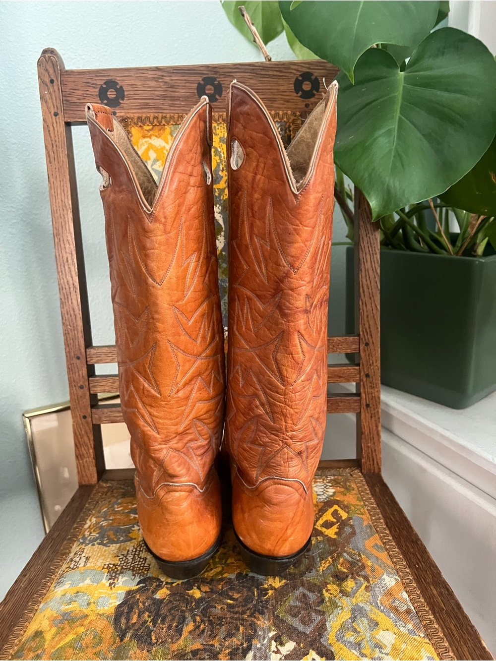 Vintage Honey Brown Leather Cowboy Boots Women’s Size 9 tall - Picture 3 of 6